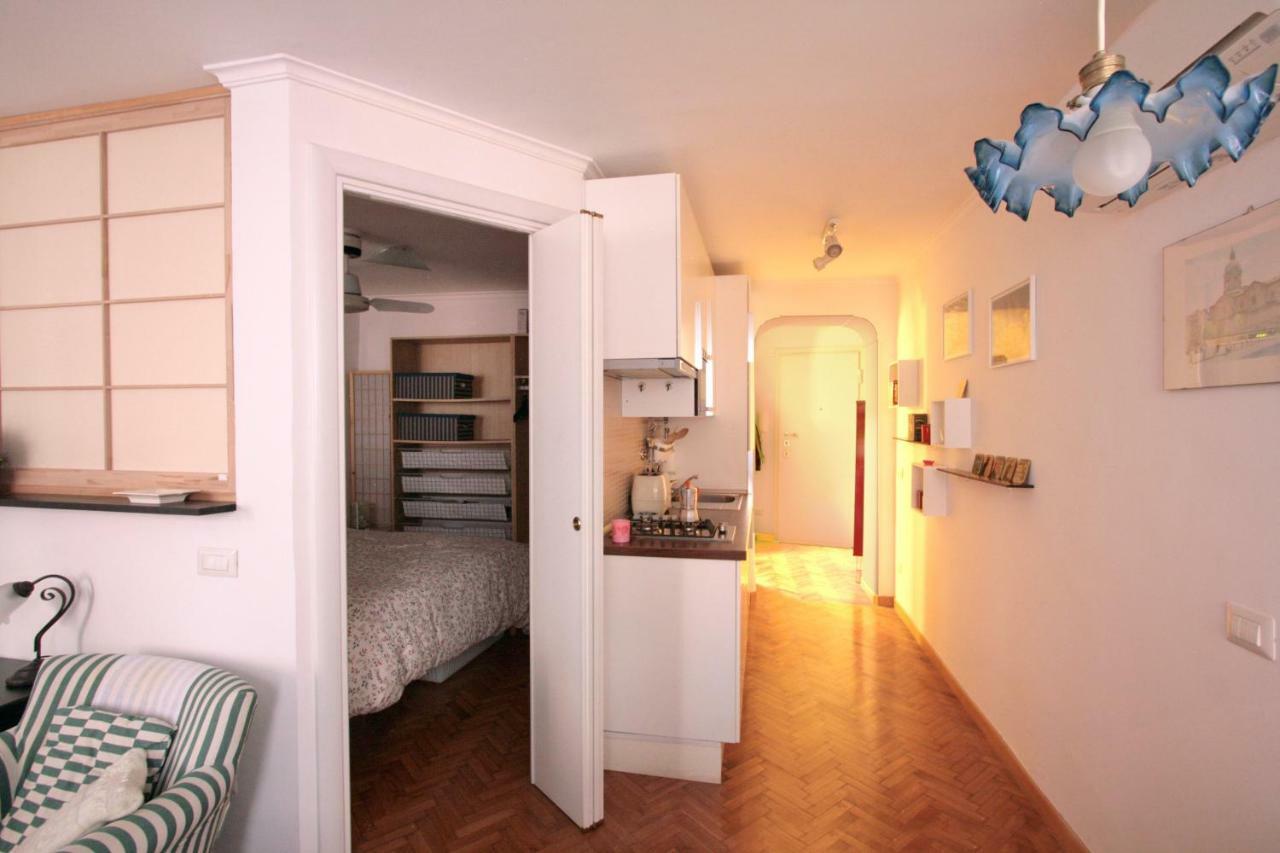 Roma center Fori Imperiali Raffy's charming Suite Esterno foto